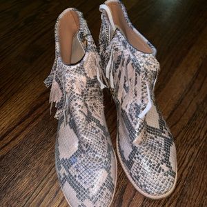 Kate Spade pink snakeskin flat fringe booties